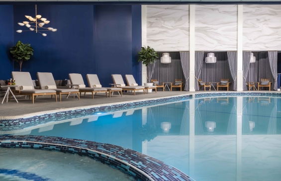 deck chairs and the pool at Hotel Viking