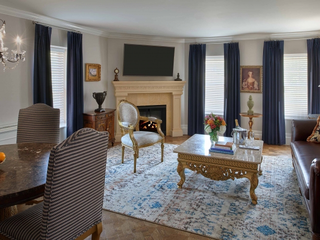 Marble House Mansion Suite