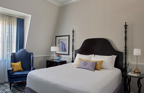 Newport King Bed