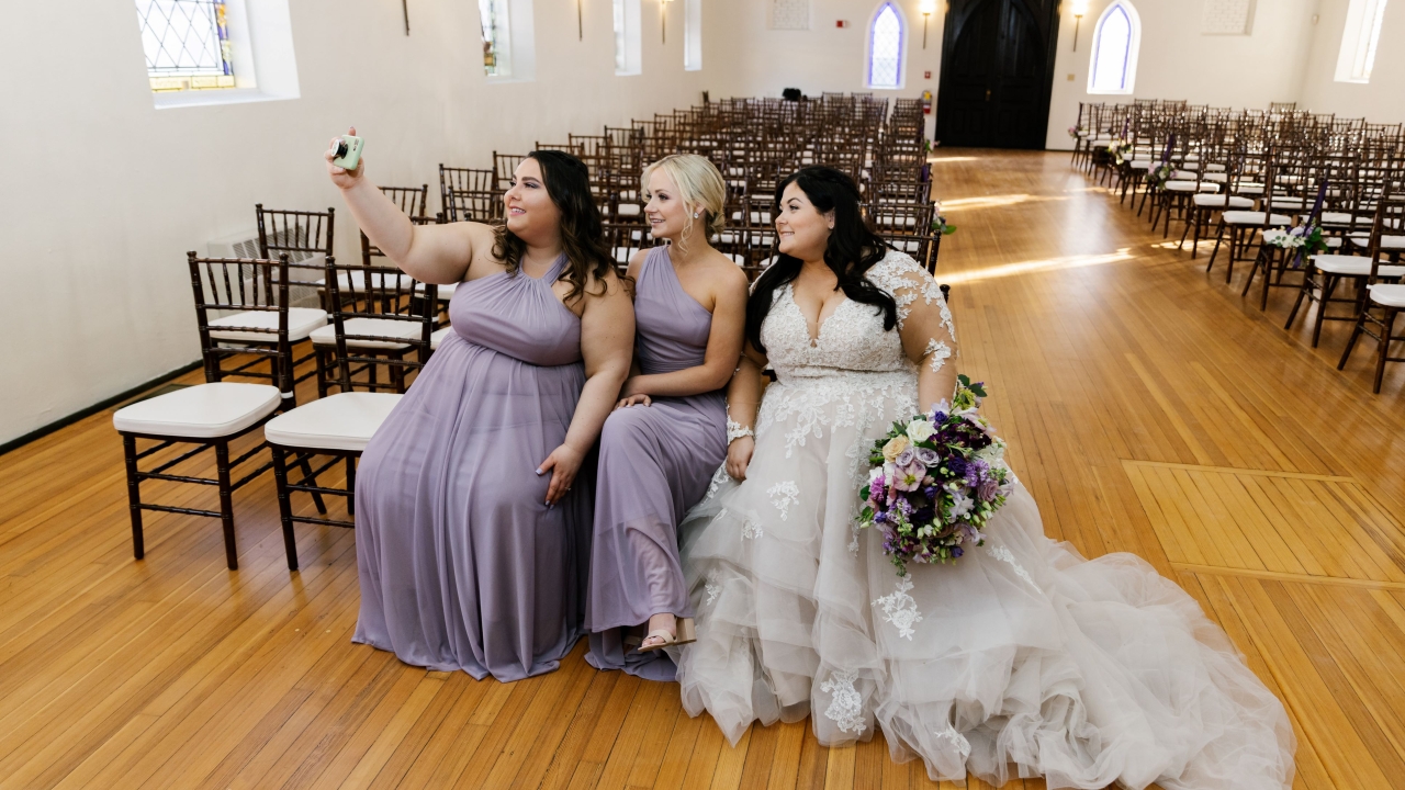 bride and bridesmaids