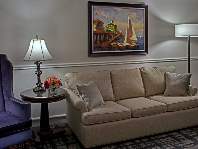 Sitting area in premiere junior suite