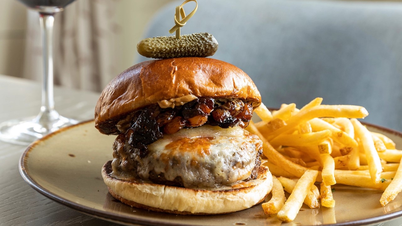 Burger at One Bellevue