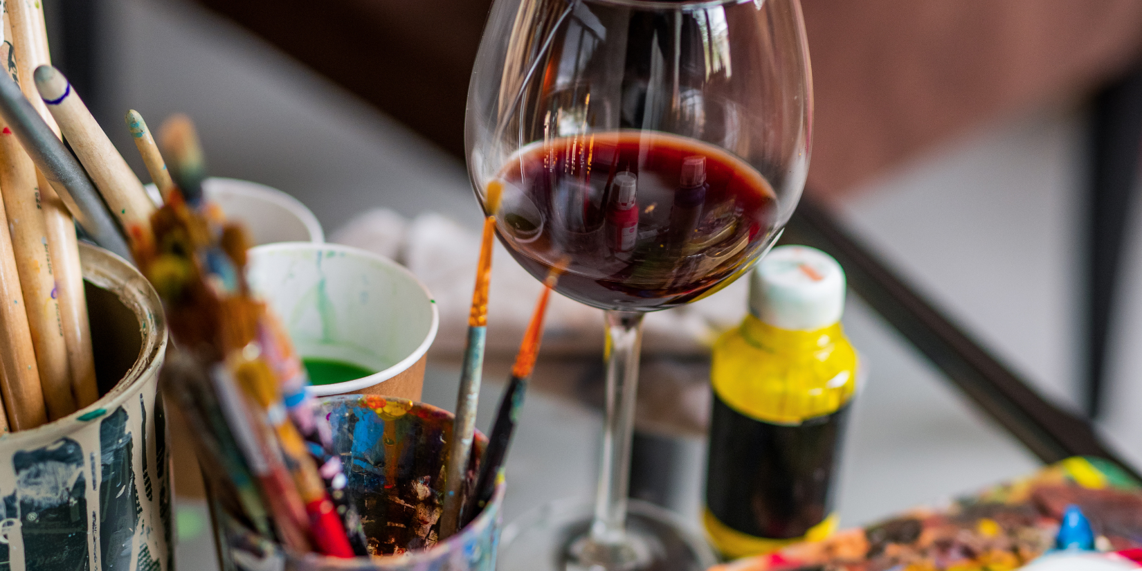 Paint & Sip On The Patio! hotel viking