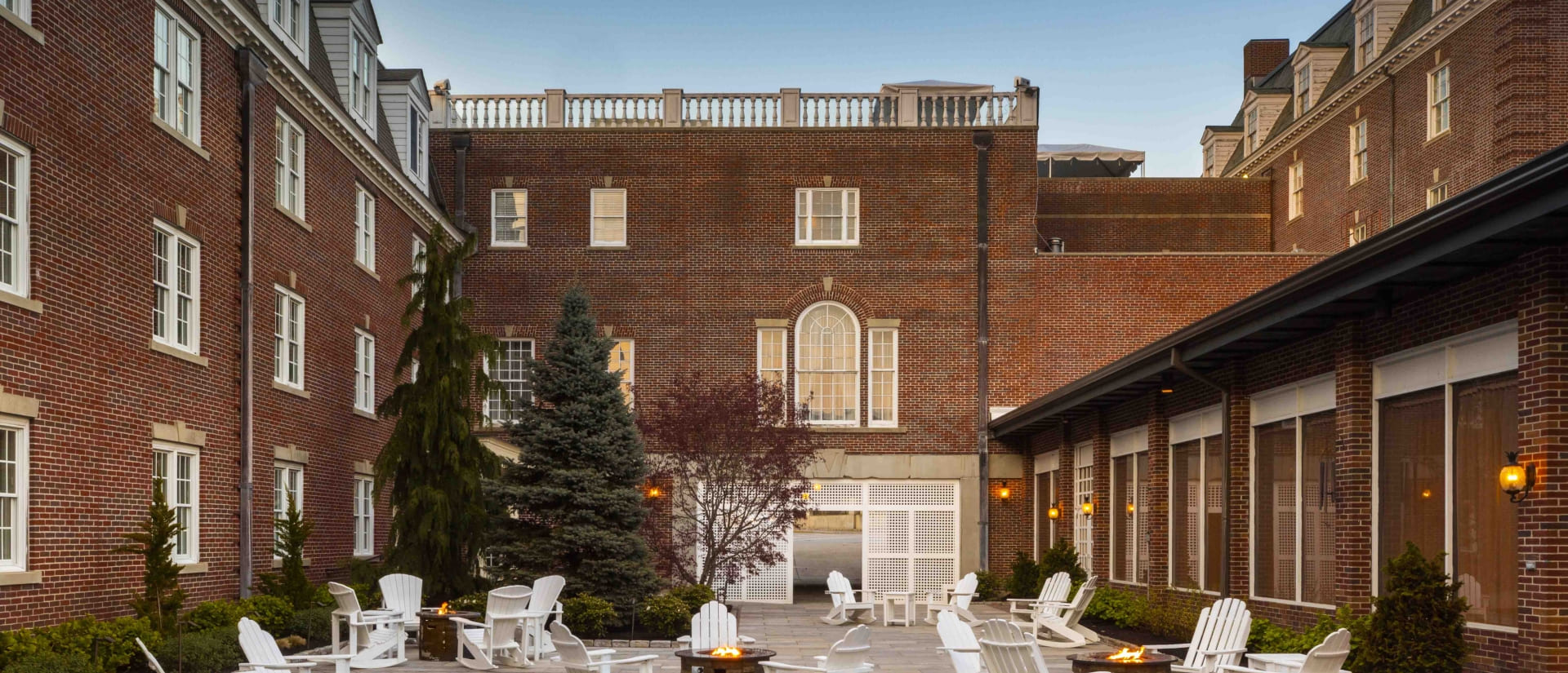 Hotel viking outdoor seating