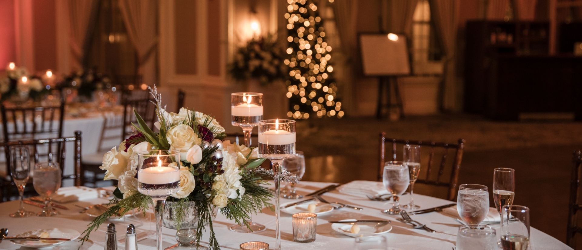 Holiday Setup Ballroom hotel viking