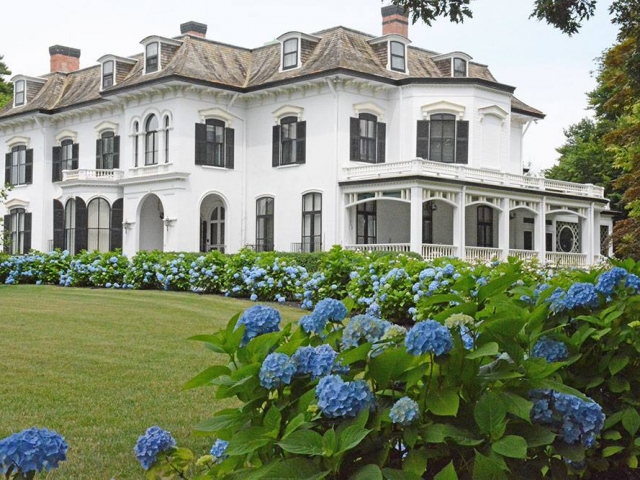 Exterior of Chepstow Mansion